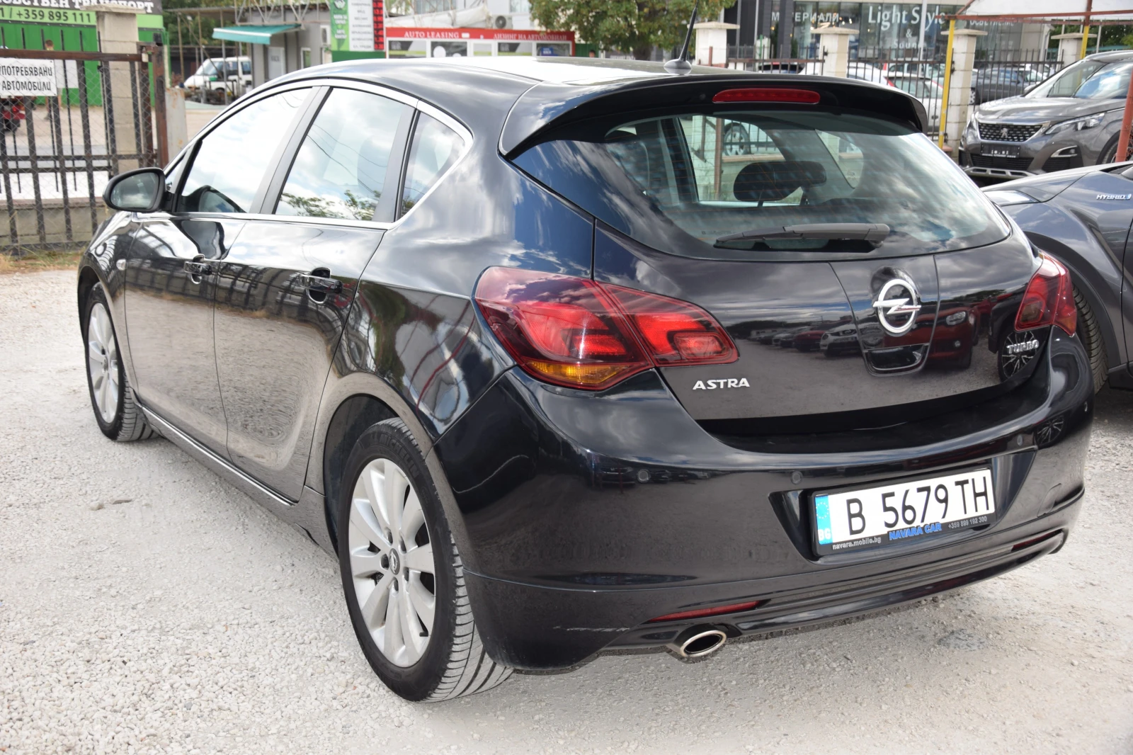 Opel Astra 1, 6 TURBO 180HP - изображение 5