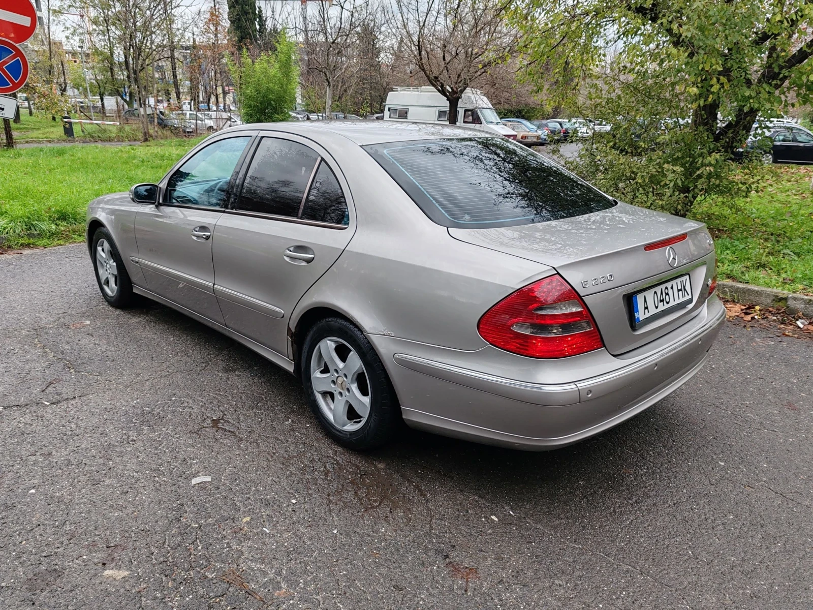 Mercedes-Benz E 220 | Mobile.bg   9