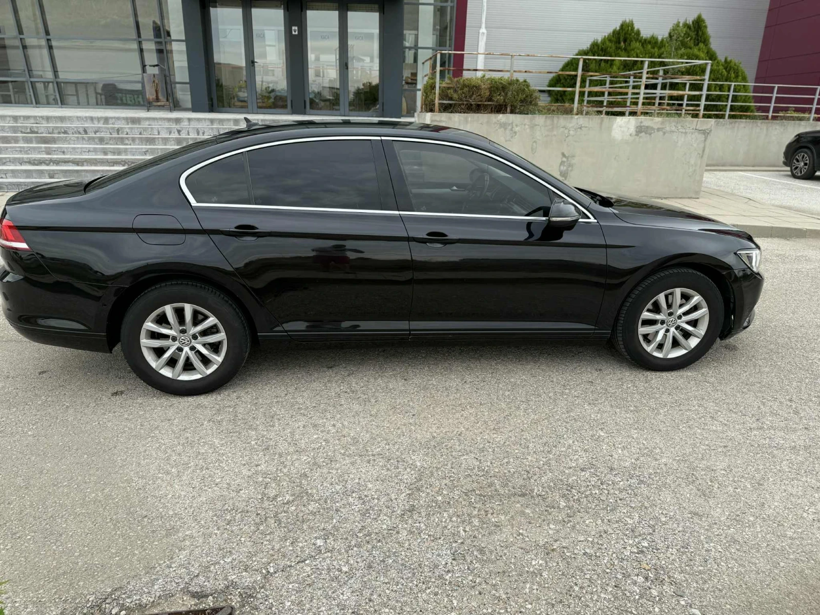 VW Passat 1.6 7скорости - изображение 5