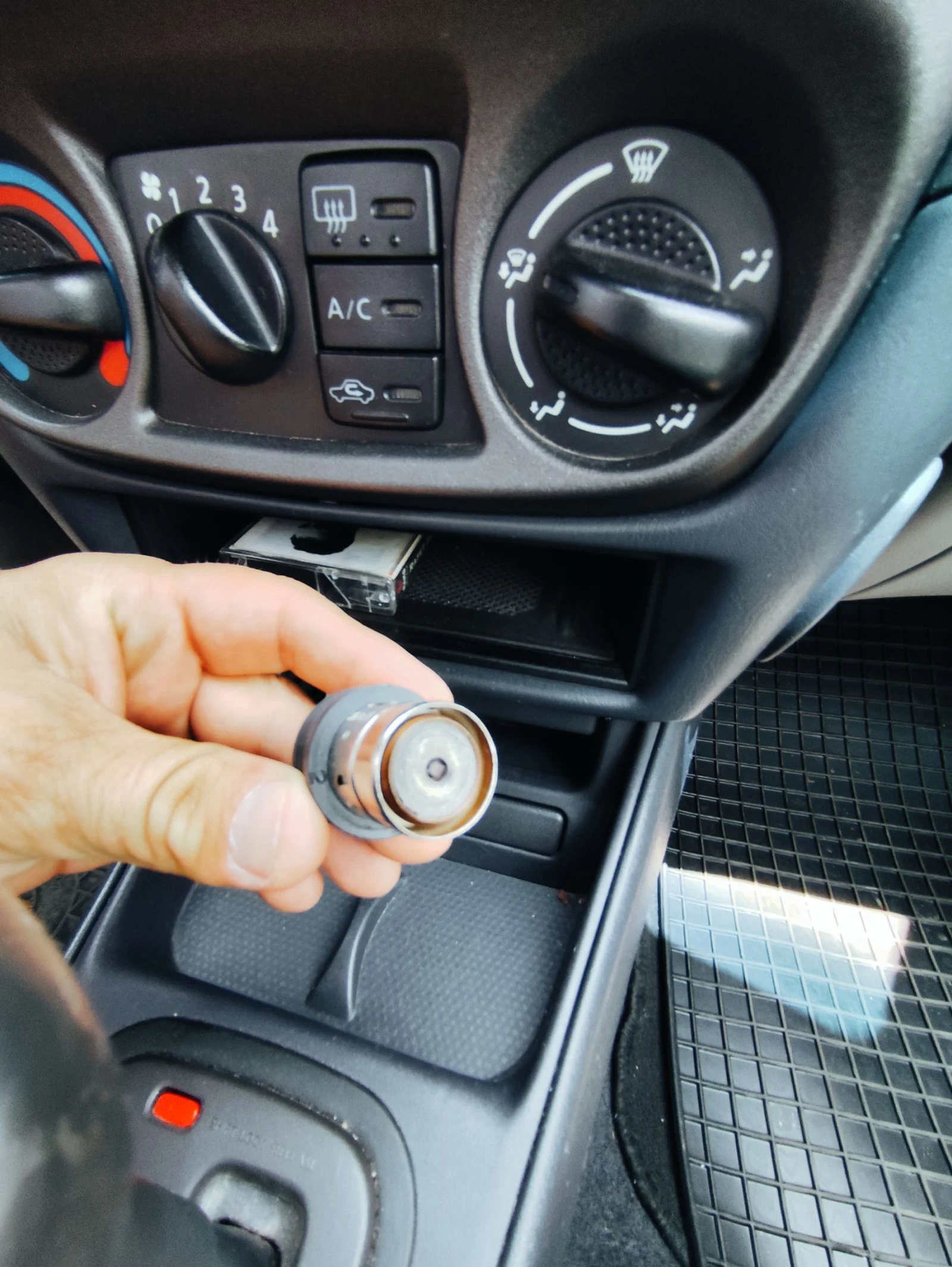 Nissan Almera | Mobile.bg   17