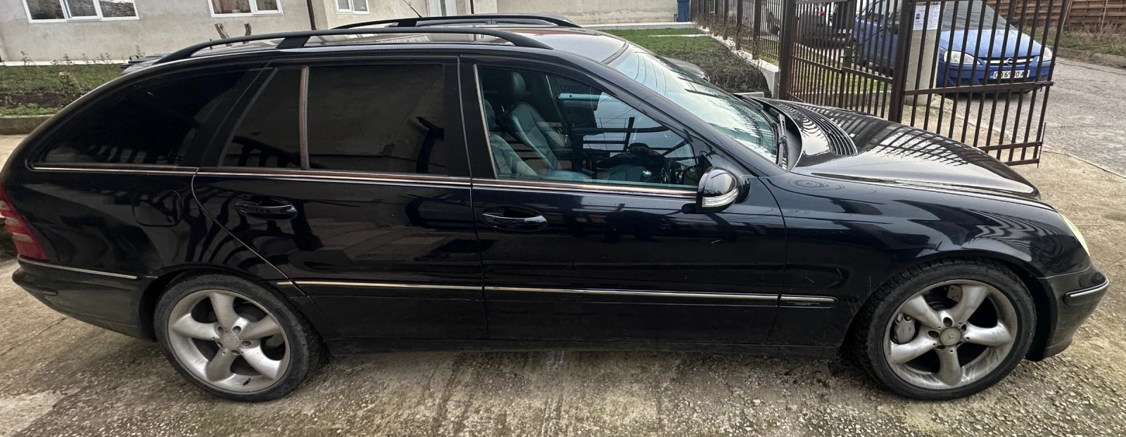 Mercedes-Benz C 220  - изображение 4