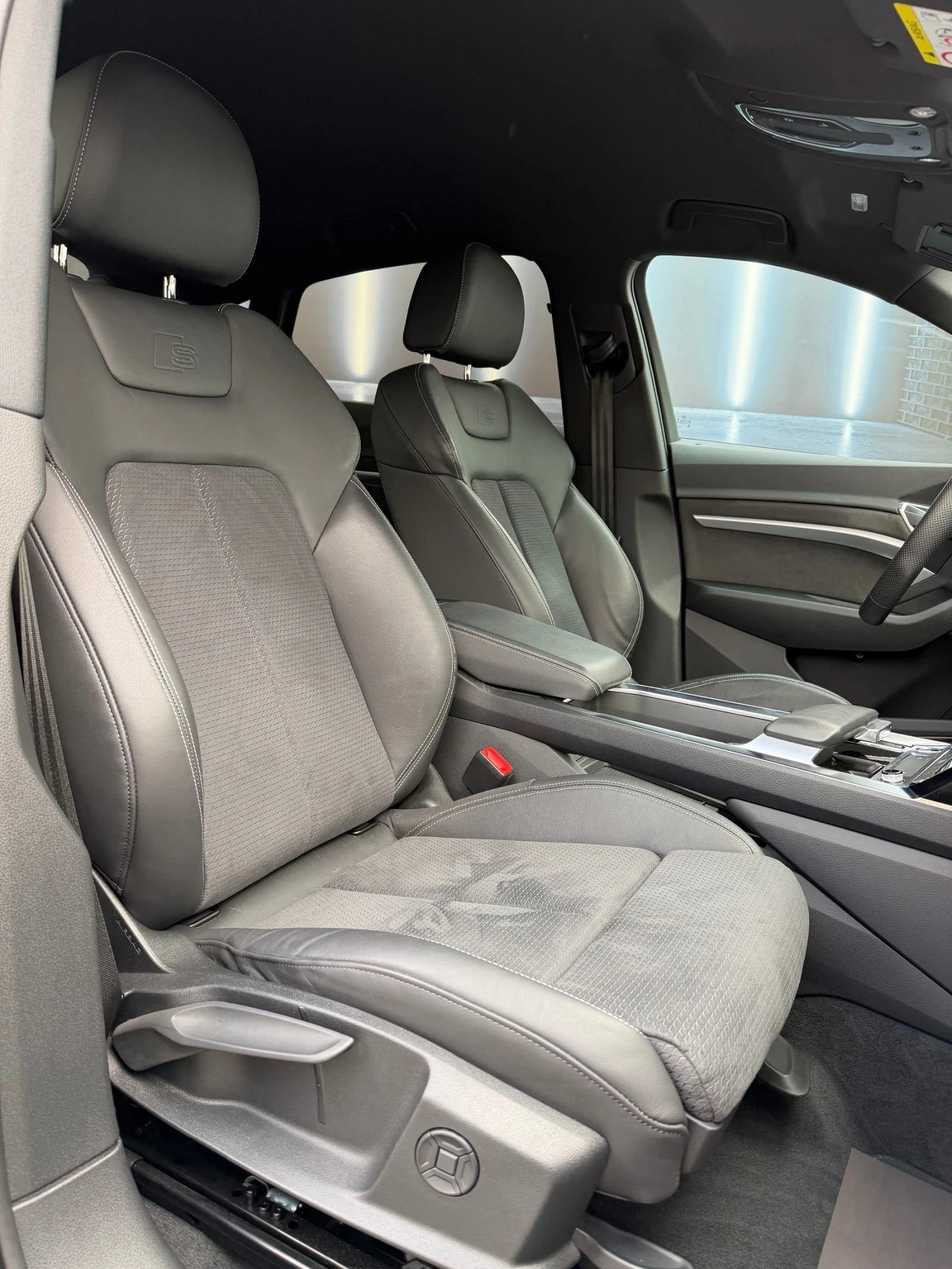 Audi E-Tron S-Line, снимка 13 - Автомобили и джипове - 53782124