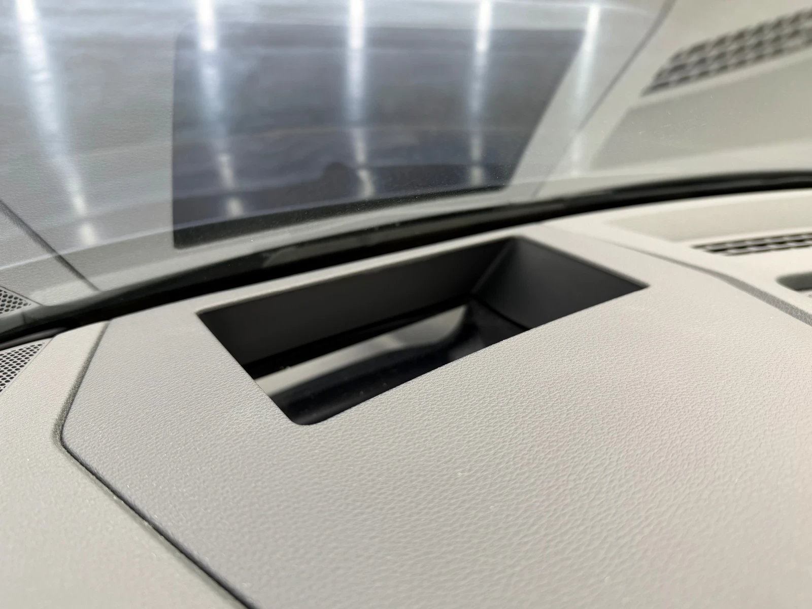 Audi E-Tron S-Line, снимка 7 - Автомобили и джипове - 53782124