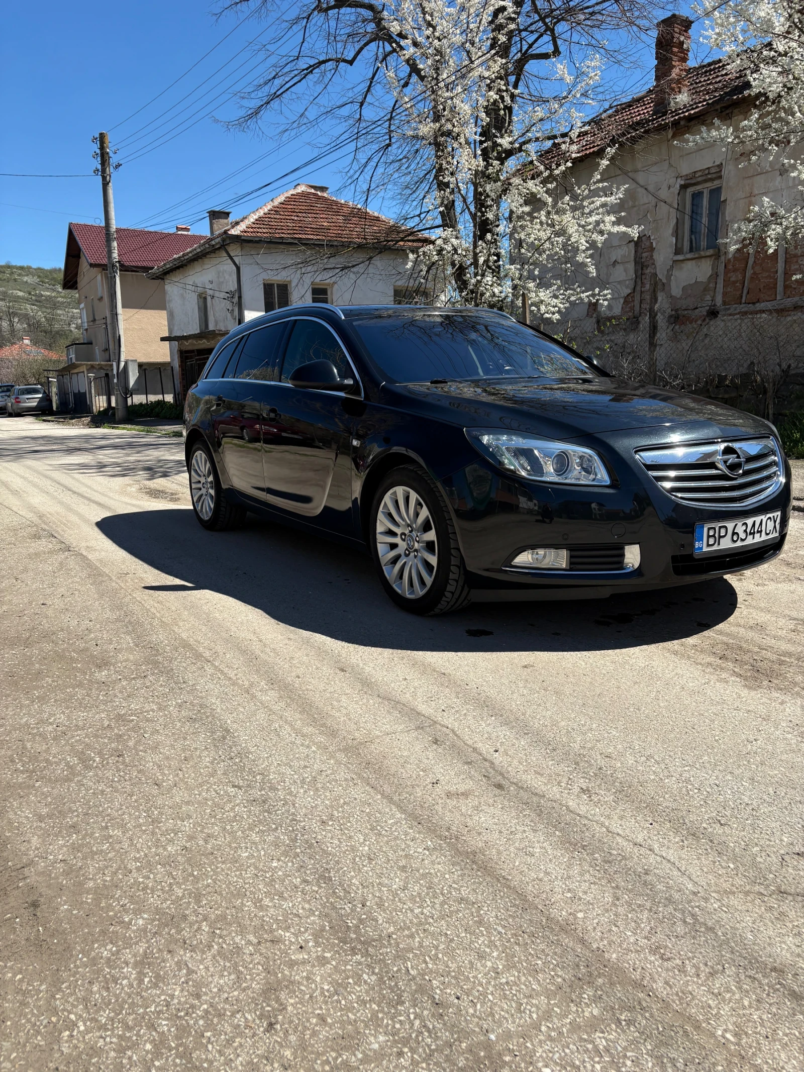 Opel Insignia, снимка 4 - Автомобили и джипове - 54204736