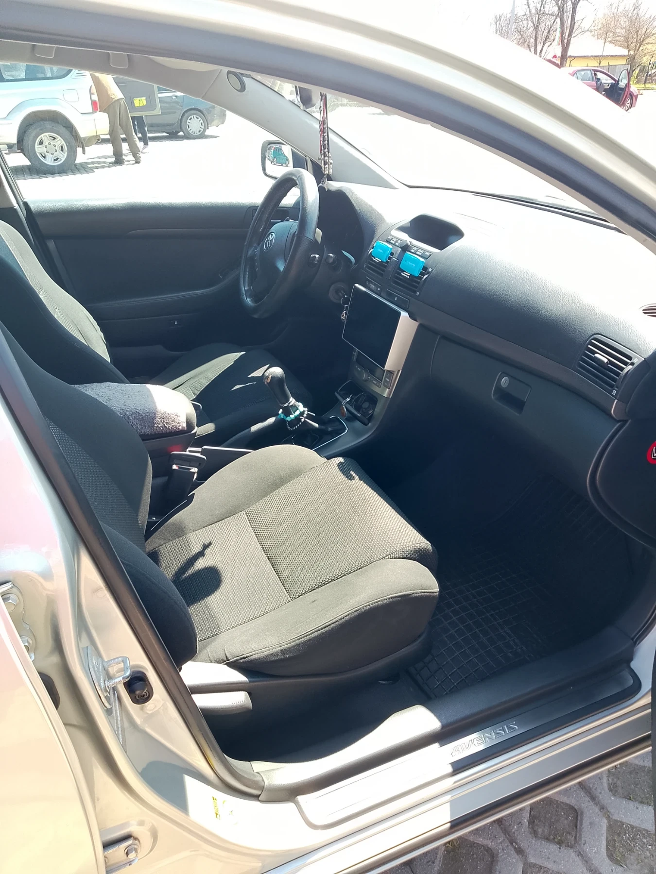 Toyota Avensis, снимка 5 - Автомобили и джипове - 54173909