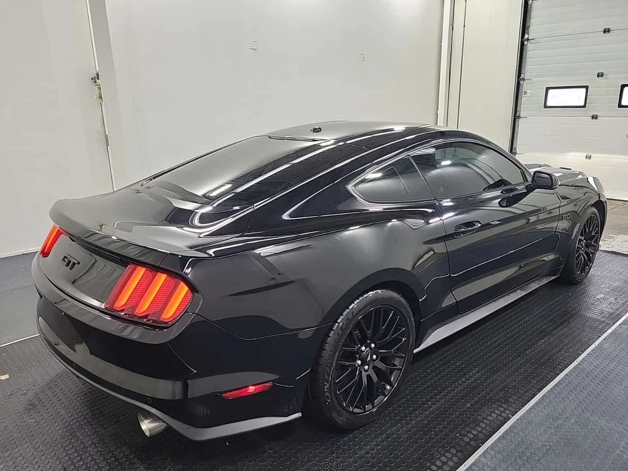 Ford Mustang * GT PREMIUM * CARFAX * ЦЕНА ДО БГ, снимка 4 - Автомобили и джипове - 54237510