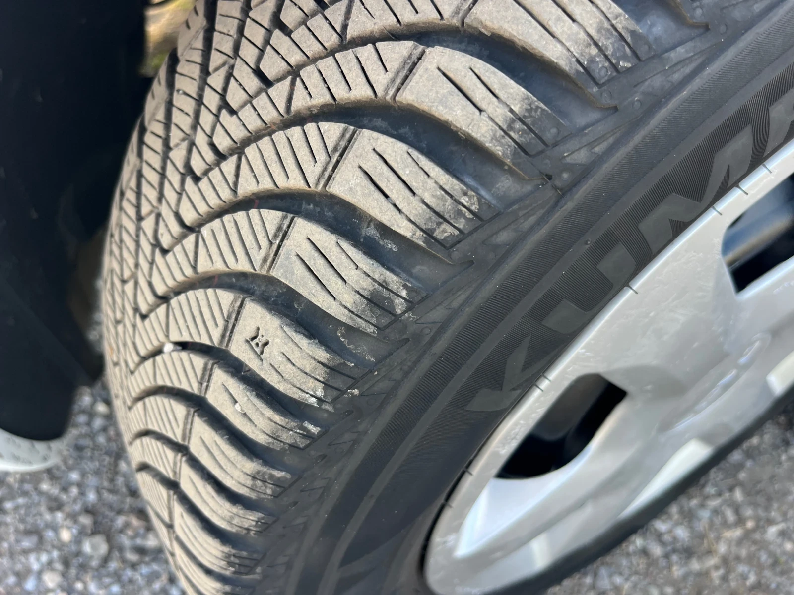 Dacia Sandero 1.2 Бензин -ГАЗ N1, снимка 9 - Автомобили и джипове - 54366919