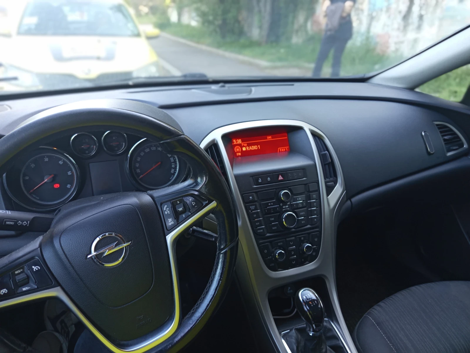 Opel Astra, снимка 3 - Автомобили и джипове - 54458837
