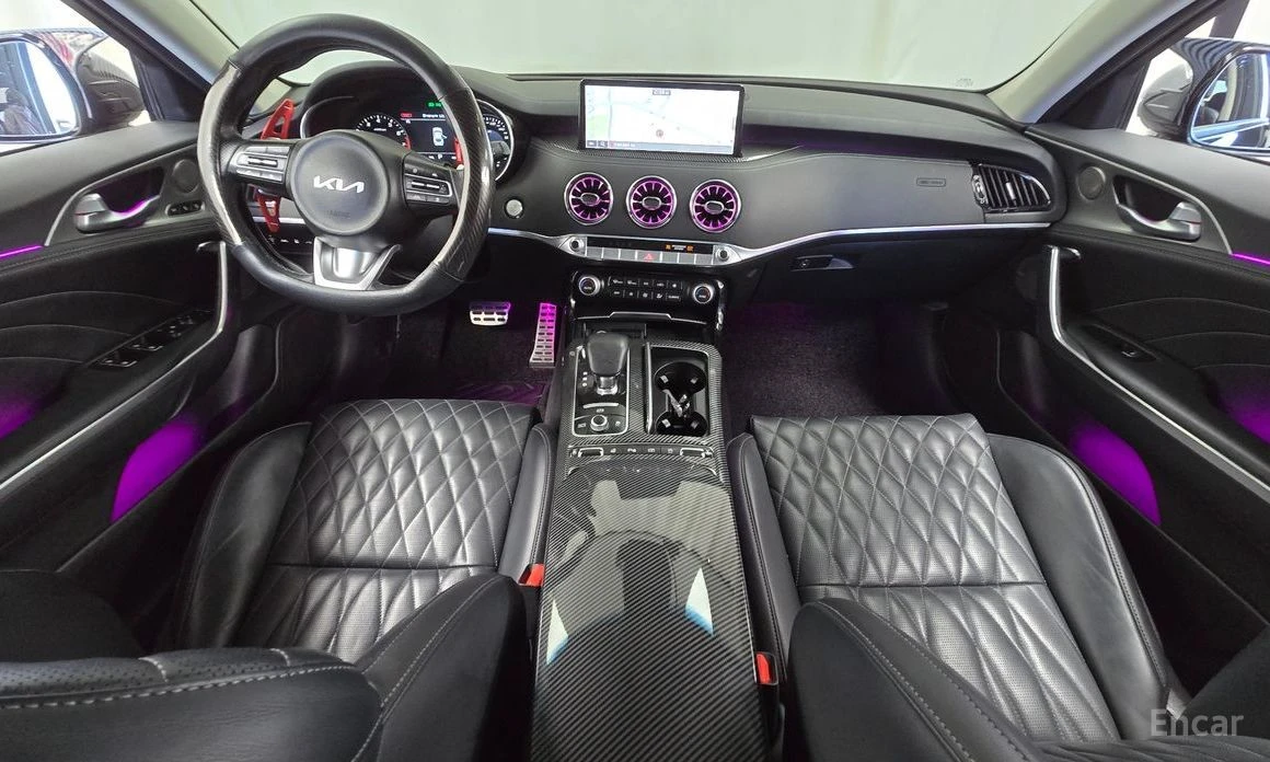 Kia Stinger, снимка 7 - Автомобили и джипове - 54639677