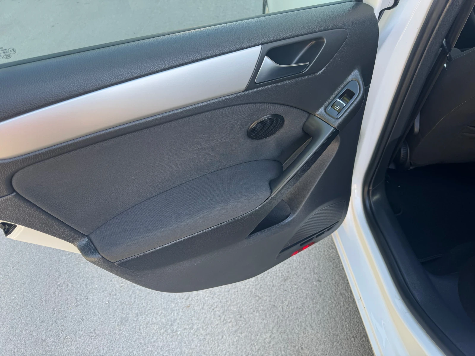 VW Golf 2000-140 �� 6 �������� ��� ���� | Mobile.bg � ����������� 11