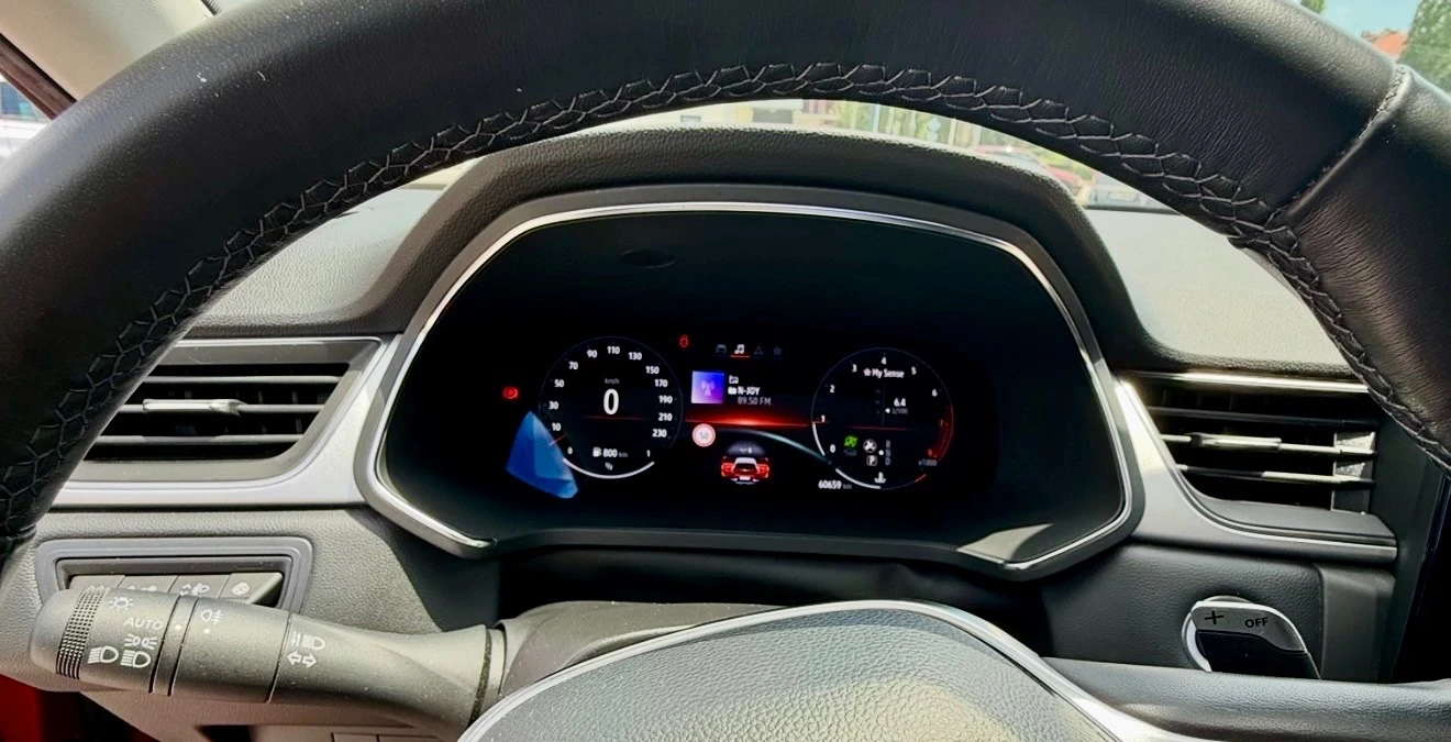 Renault Captur, снимка 9 - Автомобили и джипове - 55016585