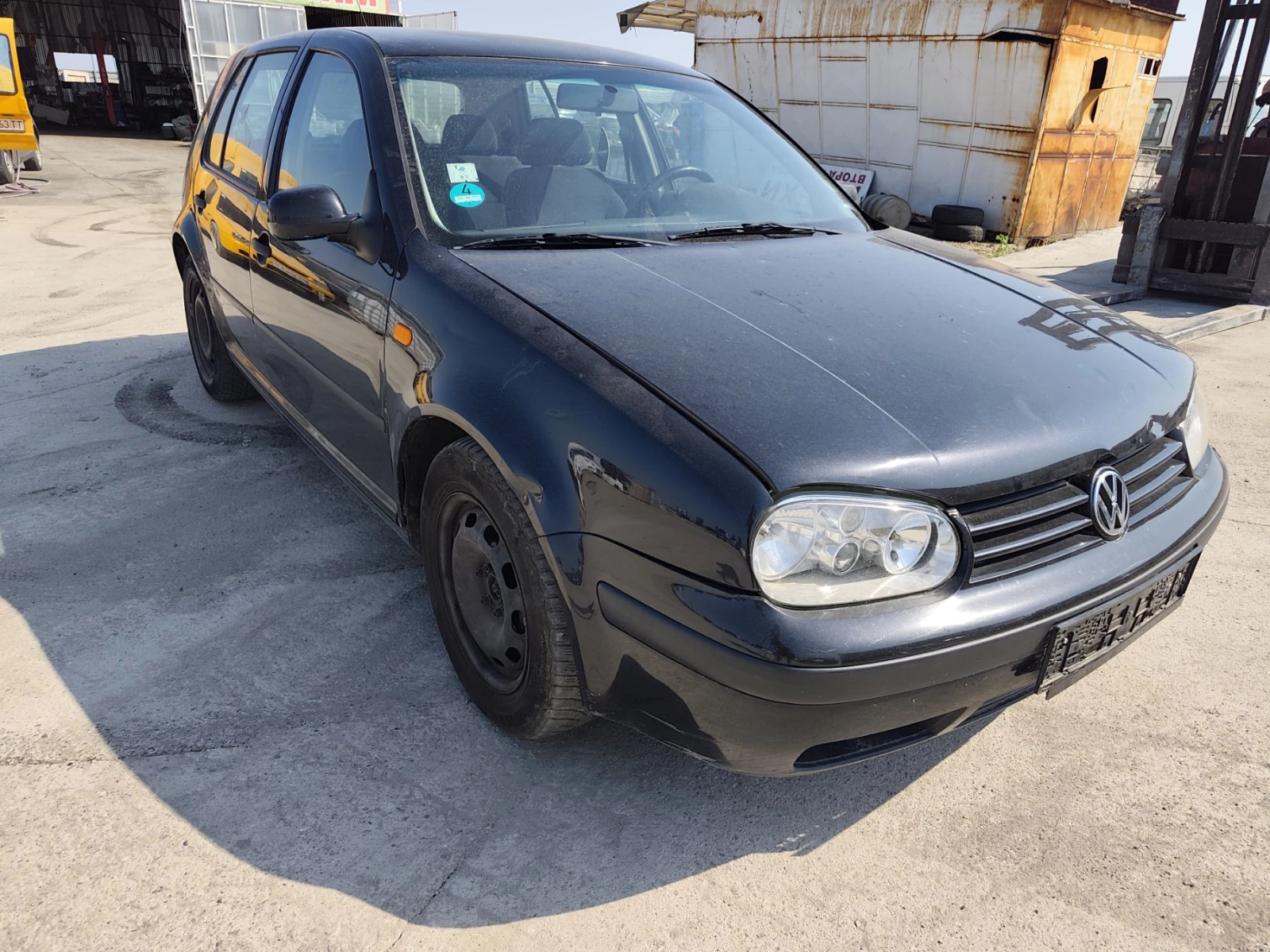 VW Golf 4 - 1.6