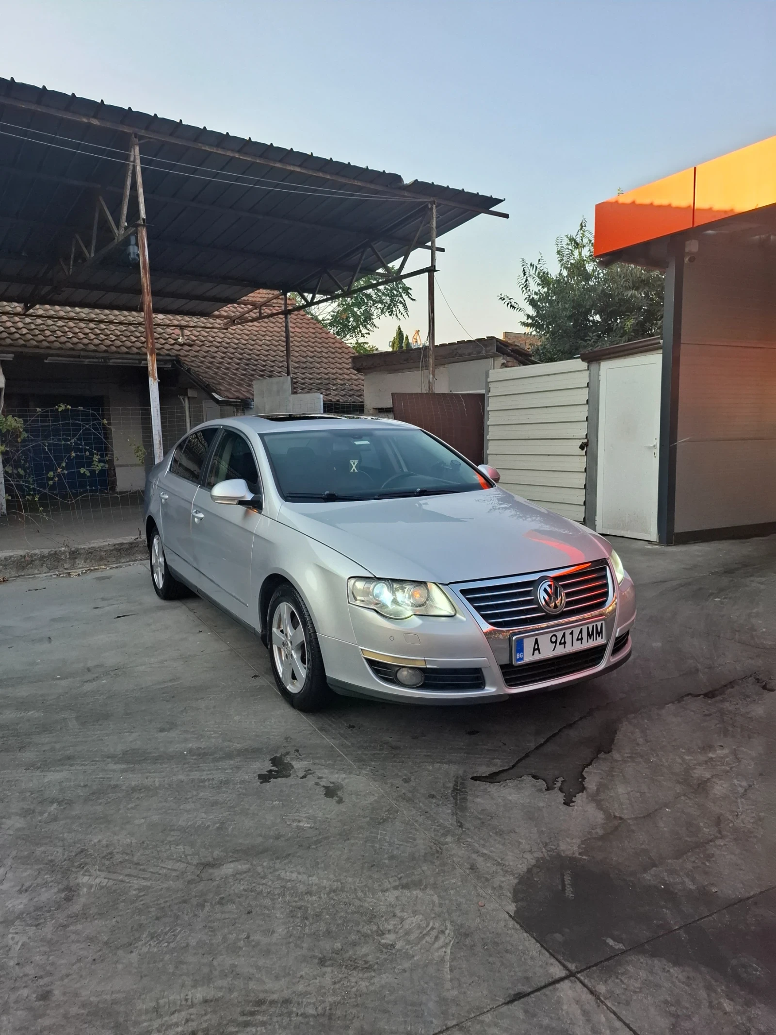 VW Passat 2.0 tdi, снимка 4 - Автомобили и джипове - 56158135