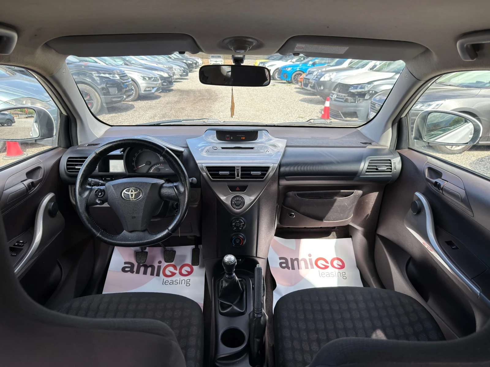 Toyota IQ SOL | Бяла перла | Перфектна, снимка 9 - Автомобили и джипове - 56173898