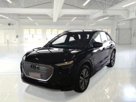 ������ Audi Q4