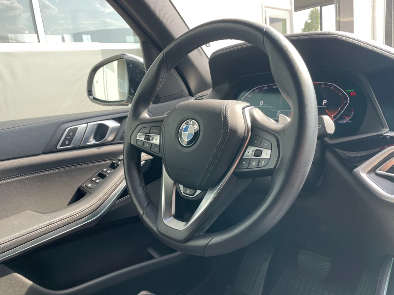 BMW X5 xDrive 40i xLine Гаранционен Наличен, снимка 15 - Автомобили и джипове - 43800448