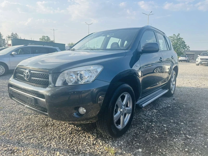 Toyota Rav4 2.0 vvti, снимка 4 - Автомобили и джипове - 46591791