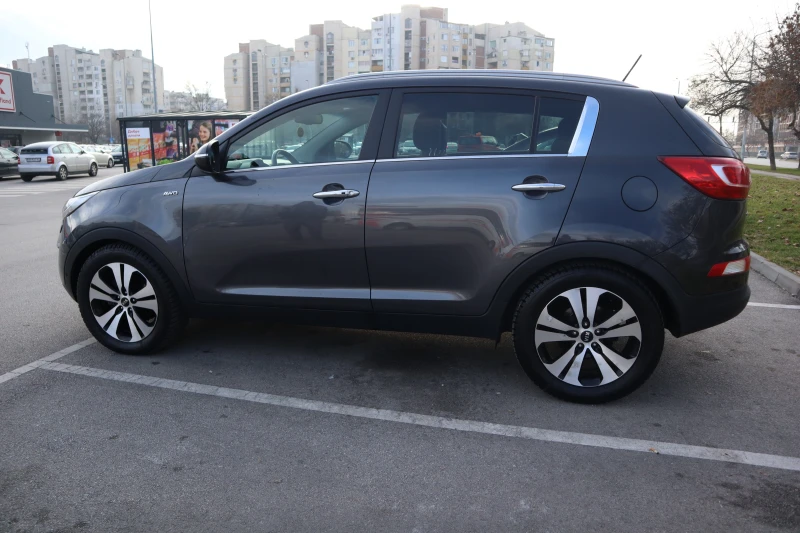 Kia Sportage R 2.0CRDI - 184к.с.* 4x4 * KEYLESS * АВТОМАТИК, снимка 3 - Автомобили и джипове - 48376570