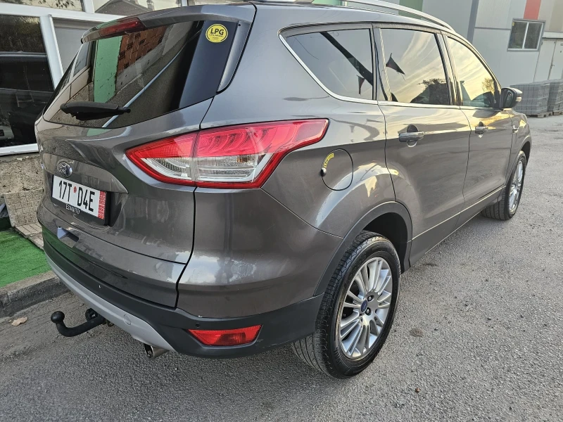 Ford Kuga 1.6i 4x4 ГАЗ TITANIUM , снимка 5 - Автомобили и джипове - 48310846