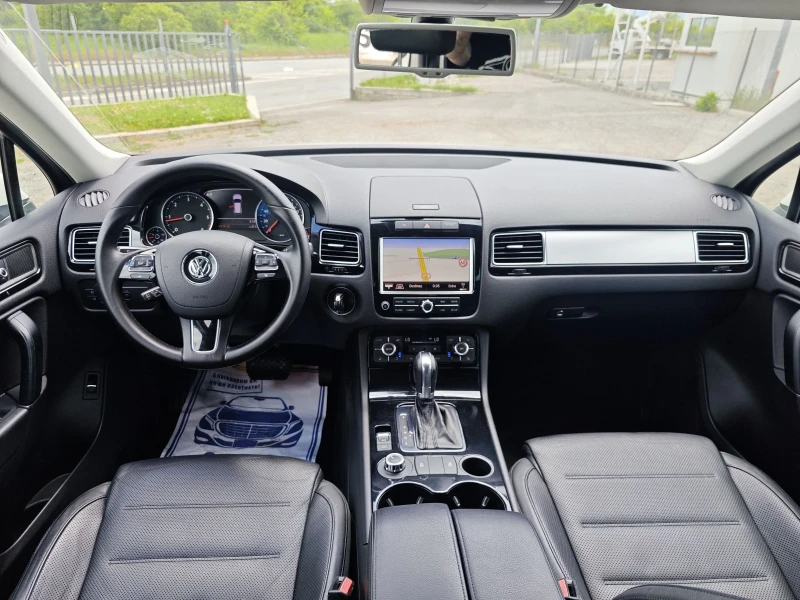 VW Touareg ОБДУХВАНЕ ПОДГРЕВ ФУЛЛ, снимка 11 - Автомобили и джипове - 48508058