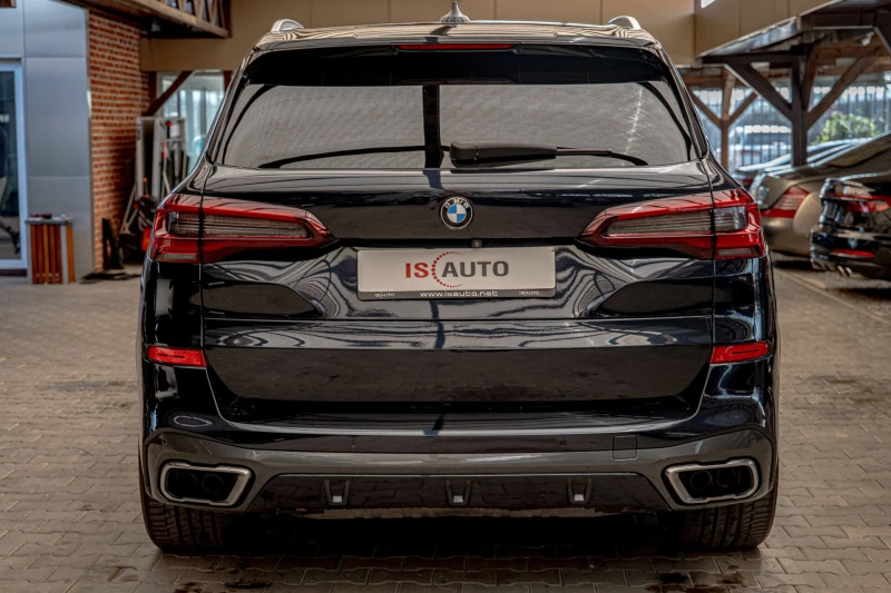 BMW X5 M50i/Harman Kardon/Individual/Вакум/Панорама, снимка 4 - Автомобили и джипове - 51646211