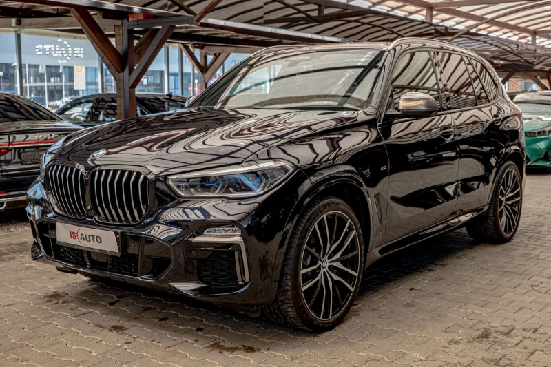 BMW X5 M50i/Harman Kardon/Individual/Вакум/Панорама, снимка 3 - Автомобили и джипове - 51646211