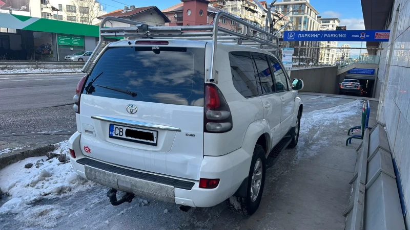 Toyota Land cruiser 4, 0 Бензин!, снимка 5 - Автомобили и джипове - 52219424