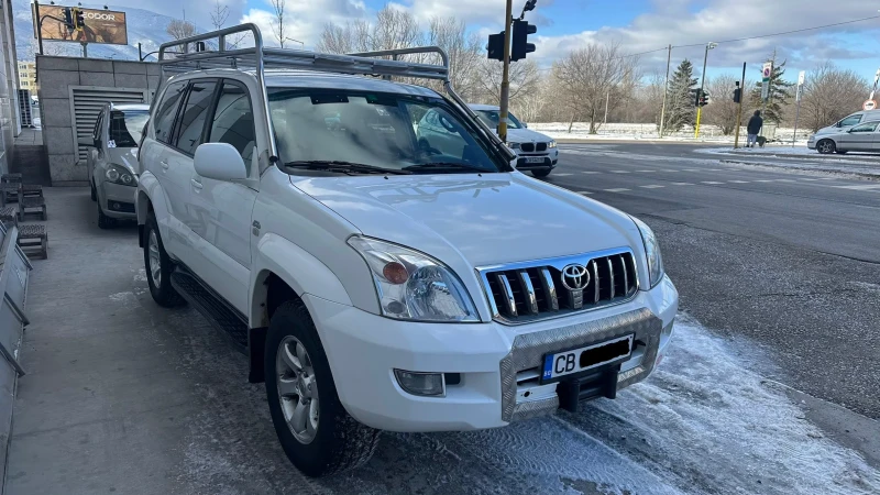 Toyota Land cruiser 4, 0 Бензин!, снимка 2 - Автомобили и джипове - 52219424