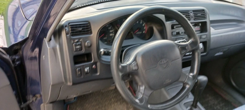 Toyota Rav4, снимка 6 - Автомобили и джипове - 52996652