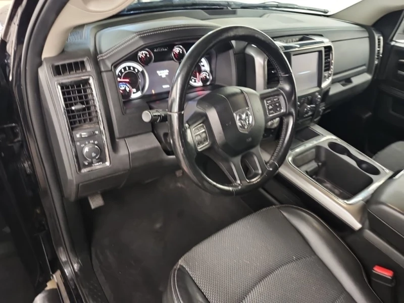 Dodge RAM 1500 * SPORT CREW CAB STD BED * CARFAX * БЕЗ ПЪРВОНАЧАЛ, снимка 9 - Автомобили и джипове - 53149660