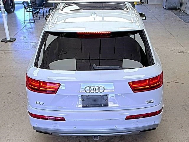 Audi Q7 От представителство* ФУЛ!* дистроник* обдух* пано*, снимка 4 - Автомобили и джипове - 47237771