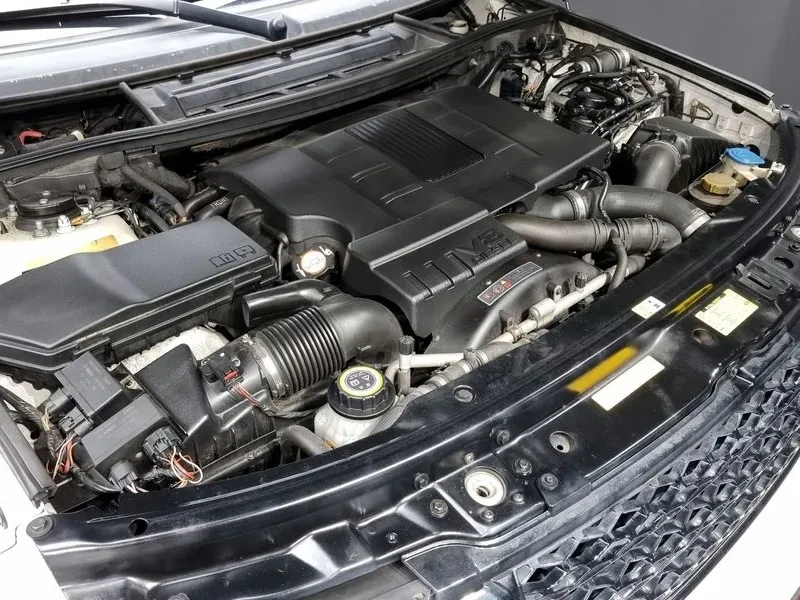 Land Rover Range rover 4.4, снимка 6 - Автомобили и джипове - 54504234