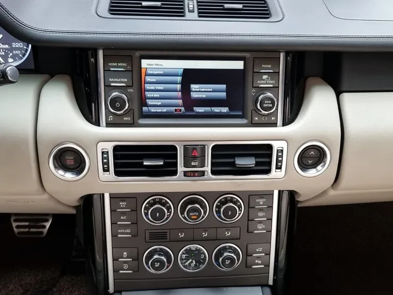 Land Rover Range rover 4.4, снимка 14 - Автомобили и джипове - 54504234