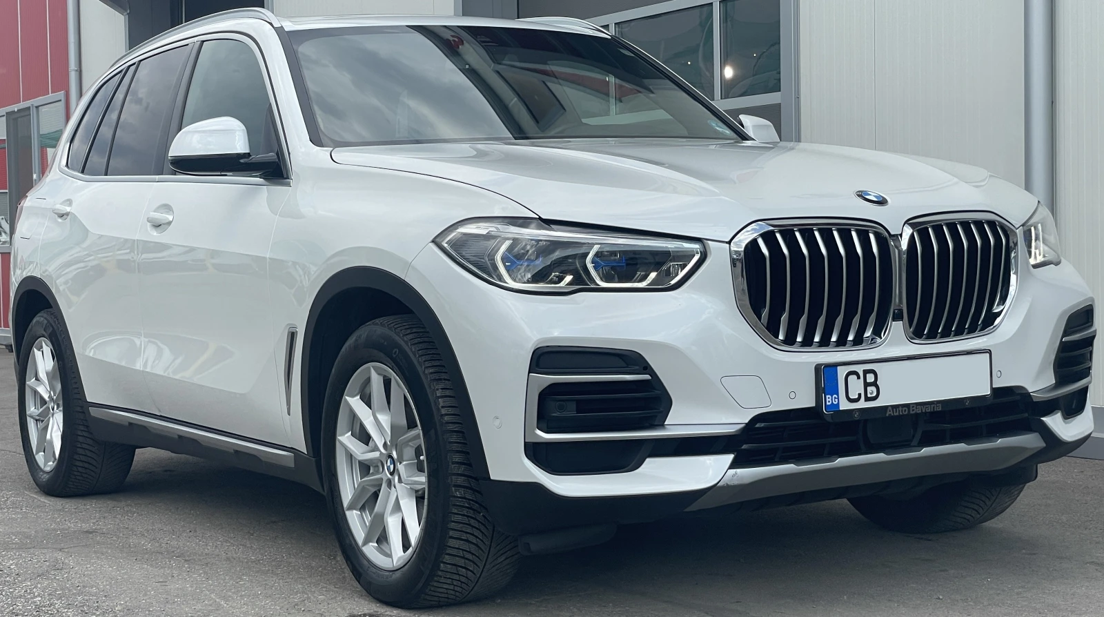 BMW X5 xDrive 40i xLine Гаранционен Наличен - изображение 7