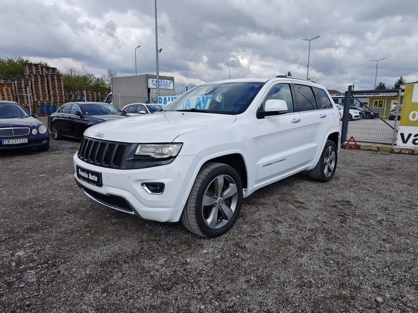 Jeep Grand cherokee ОБДУХВАНЕ ПАНОРАМА FULL - изображение 2