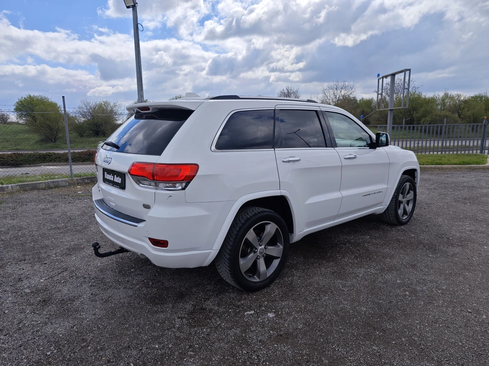 Jeep Grand cherokee ОБДУХВАНЕ ПАНОРАМА FULL - изображение 5