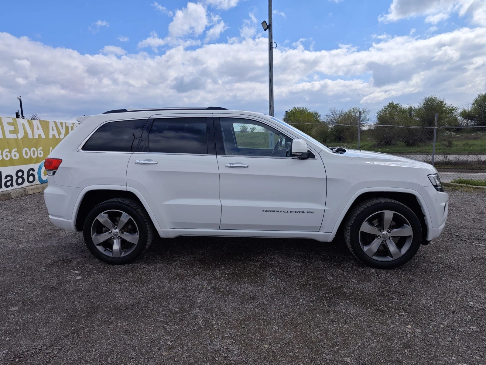 Jeep Grand cherokee ОБДУХВАНЕ ПАНОРАМА FULL - изображение 4