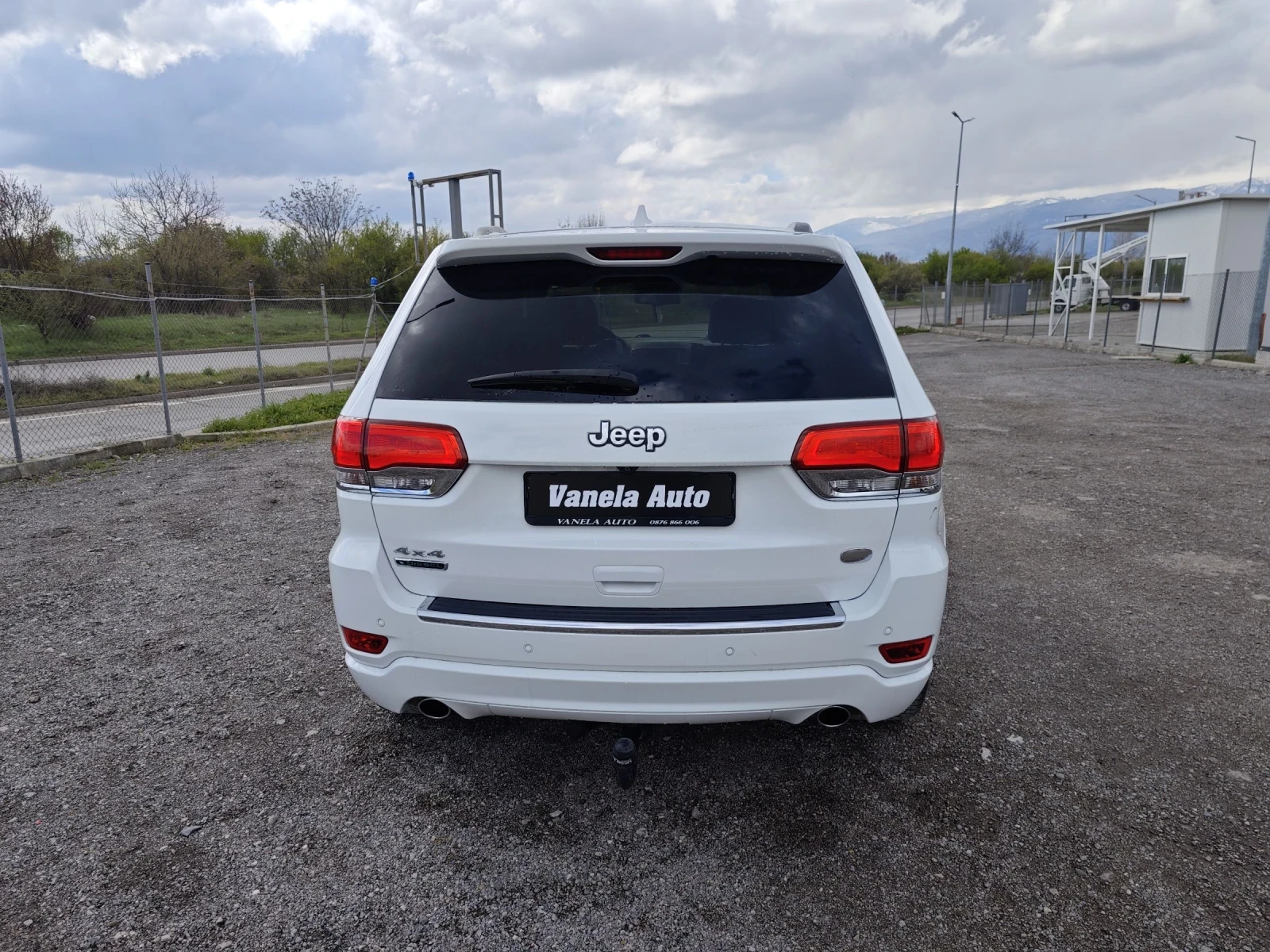 Jeep Grand cherokee ОБДУХВАНЕ ПАНОРАМА FULL - изображение 6