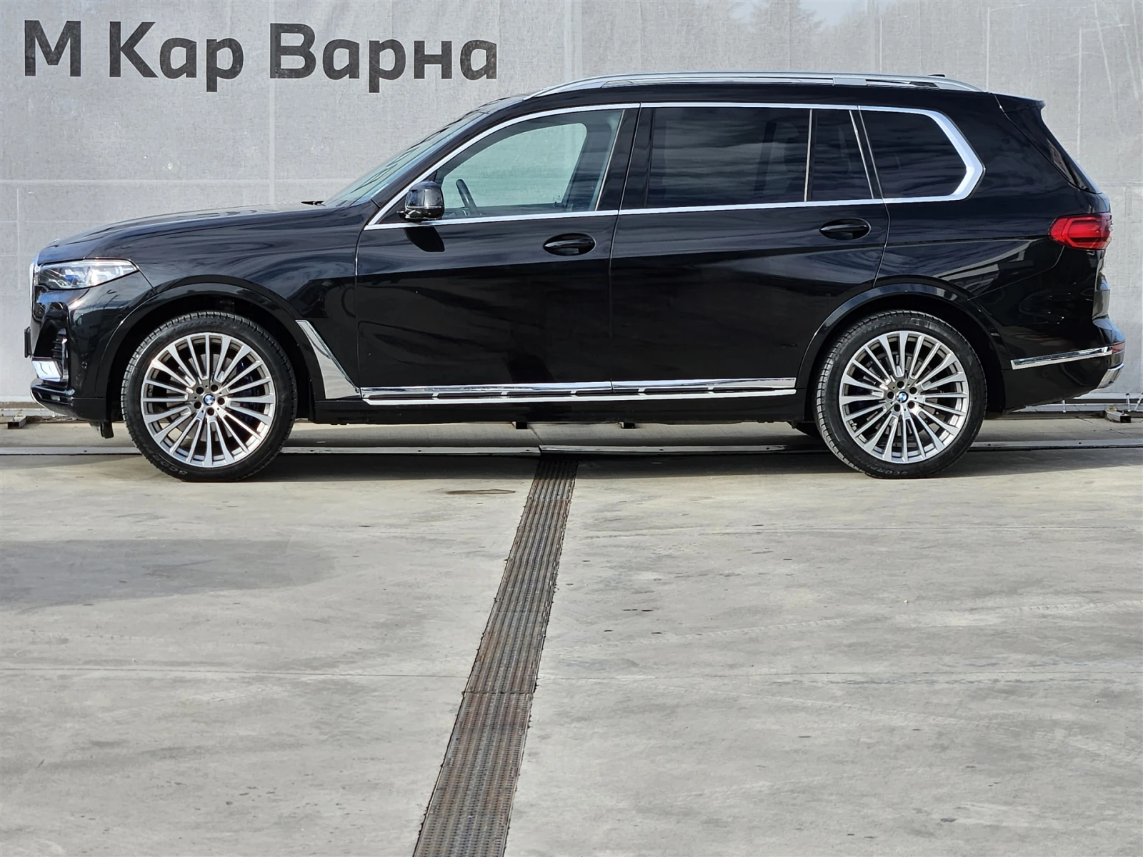 BMW X7 xDrive40i - изображение 3