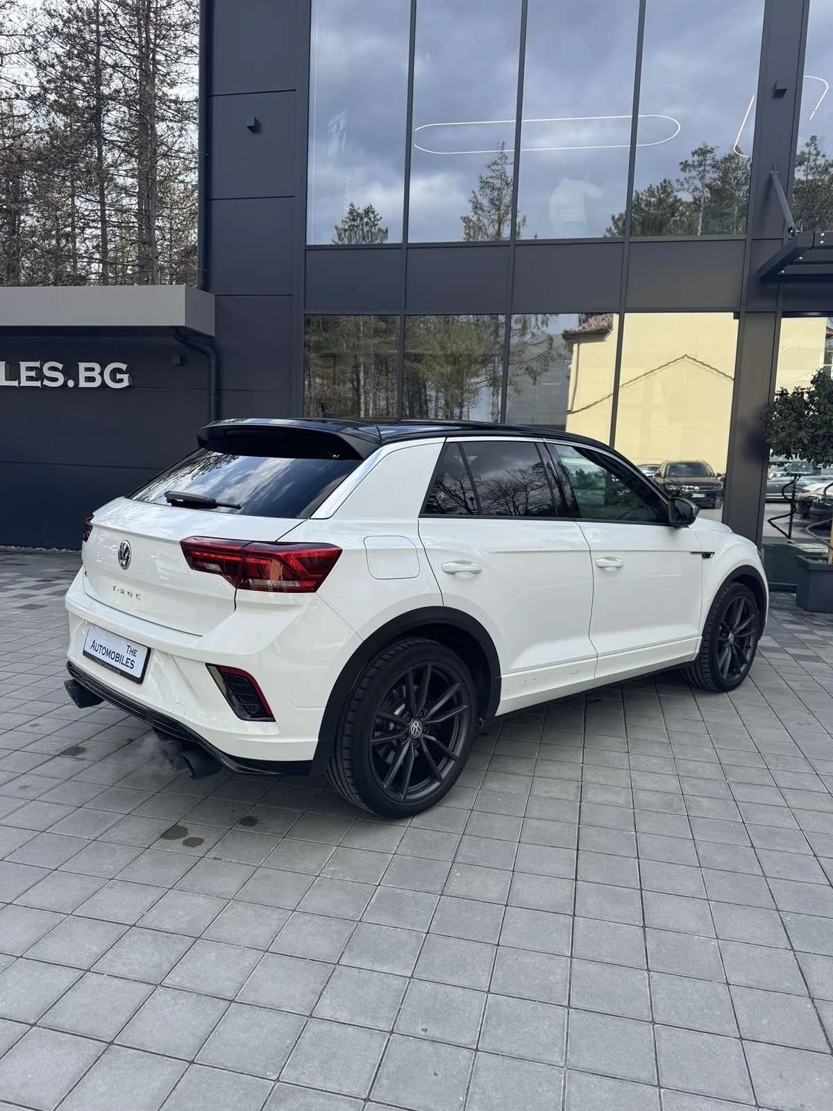 VW T-Roc R-LINE - изображение 7