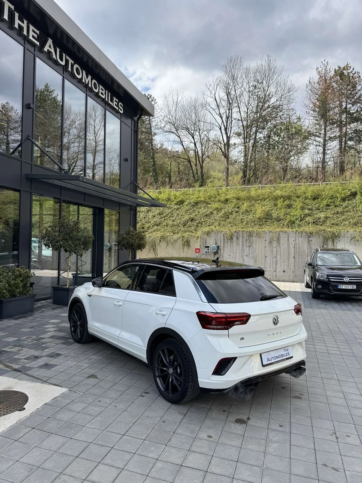 VW T-Roc R-LINE - изображение 6