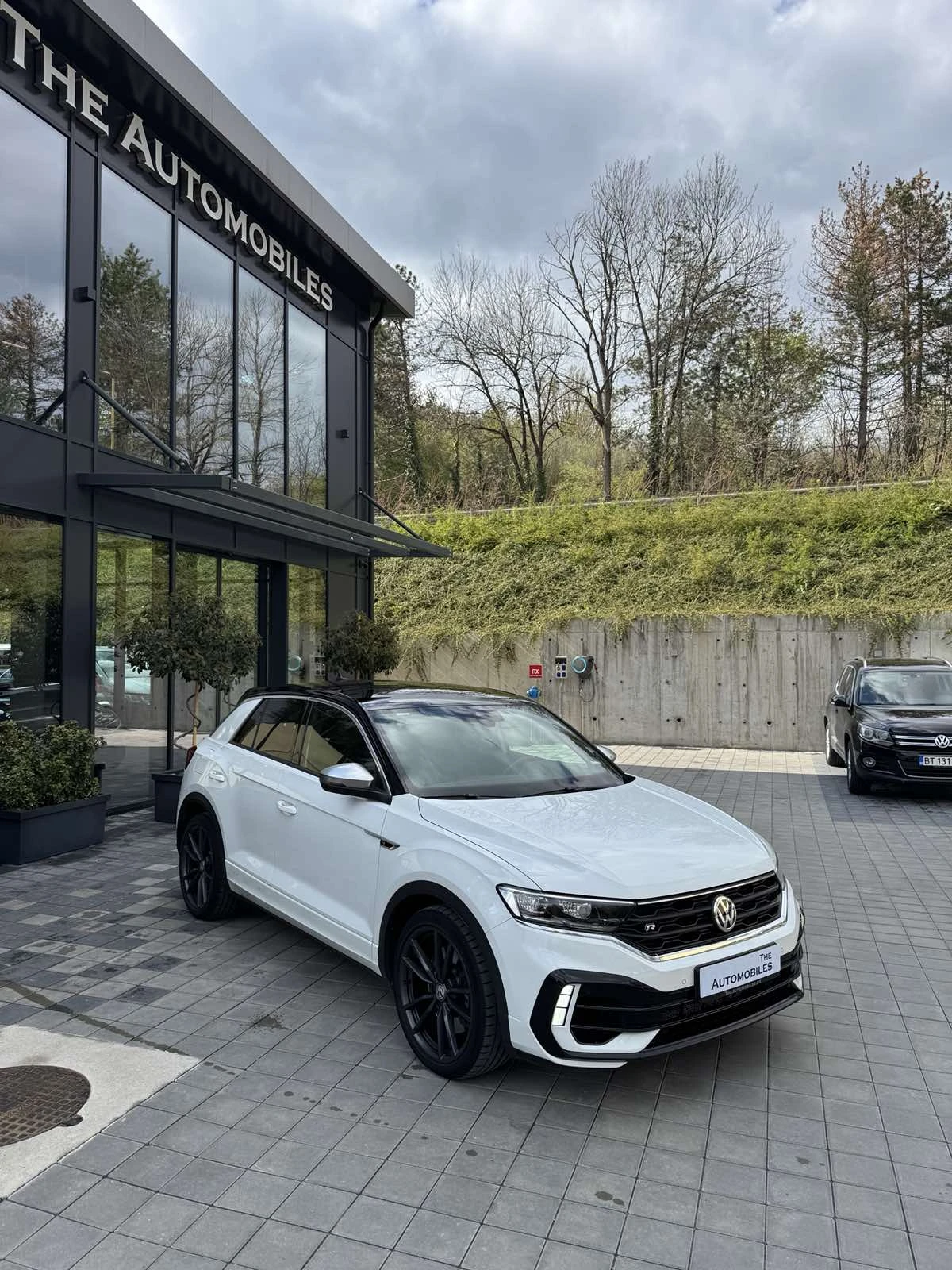 VW T-Roc R-LINE - изображение 2