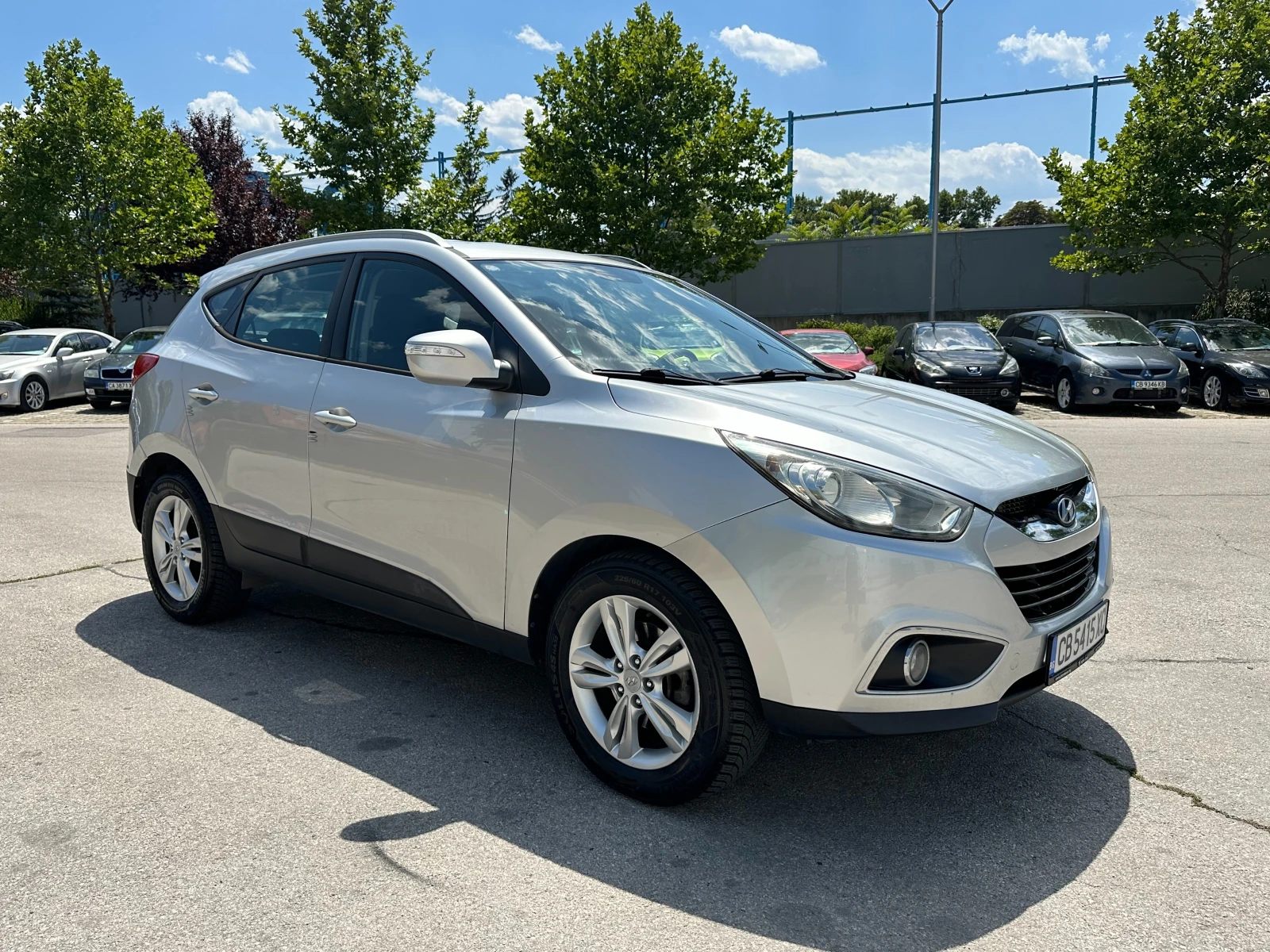 Hyundai IX35 2.0d 136 к.с. - изображение 6