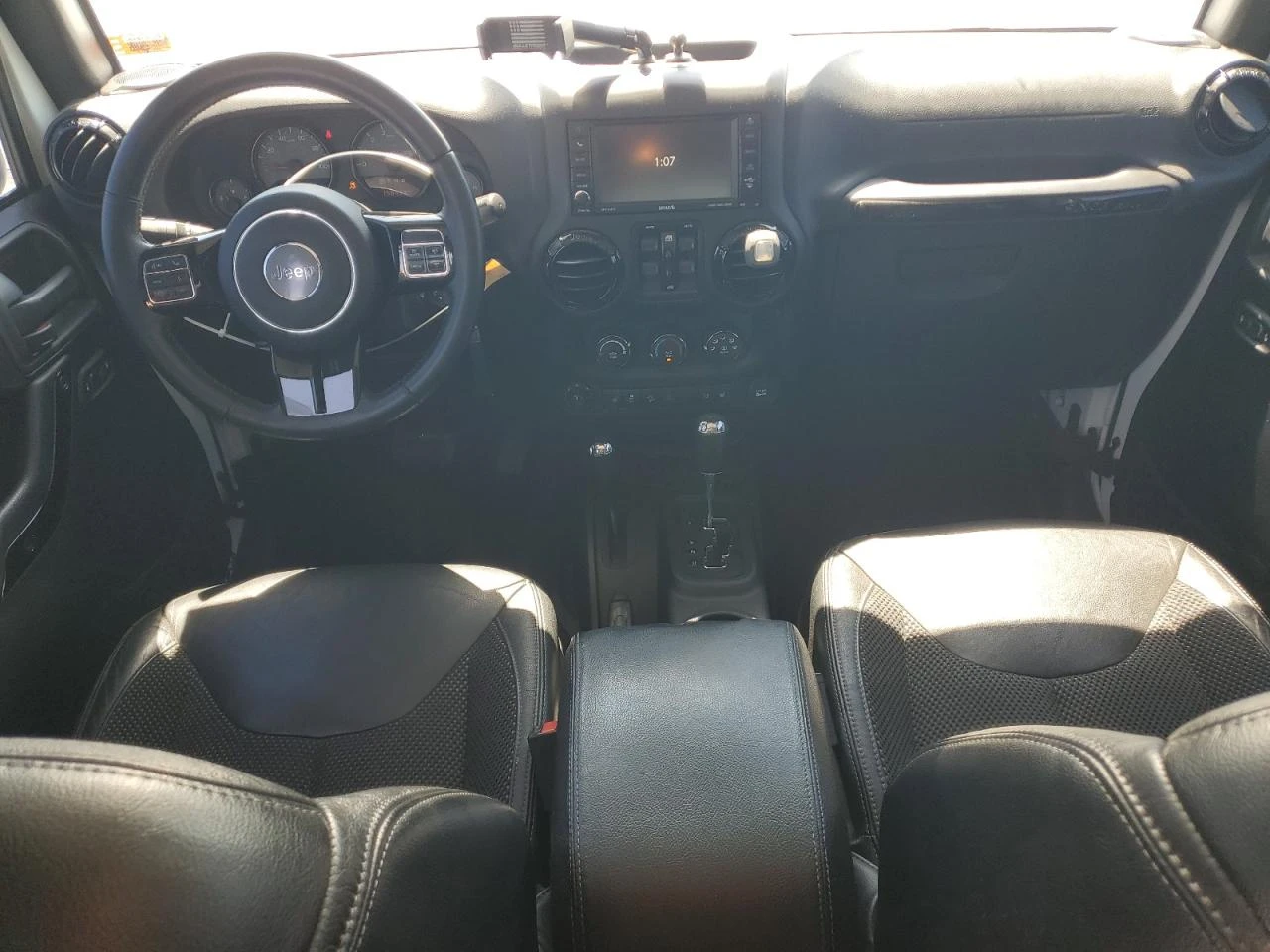 Jeep Wrangler UNLIMITED SAHARA - изображение 7