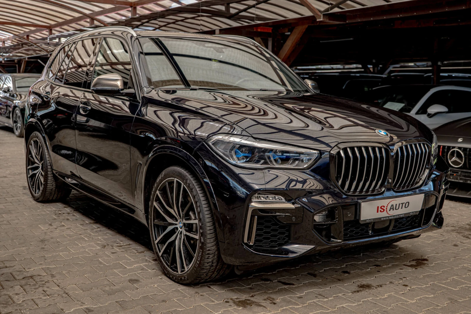 BMW X5 M50i/Harman Kardon/Individual/Вакум/Панорама - изображение 2
