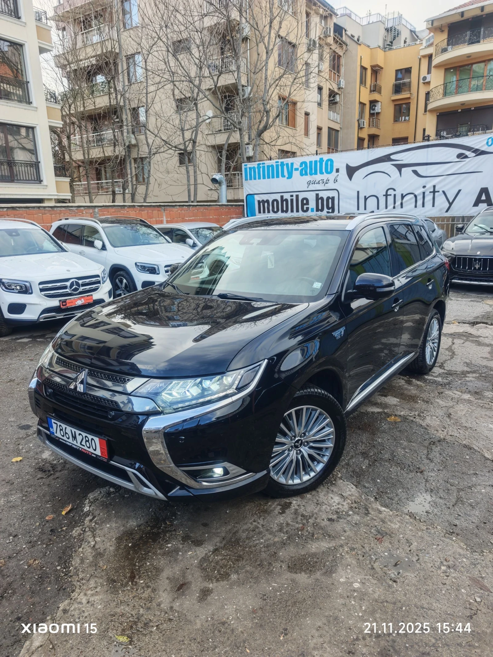 Mitsubishi Outlander DIAMOND, PLUGIN, 4WD, ДИСТРОНИК, 360 КАМЕРА, ФУЛ!  - изображение 4