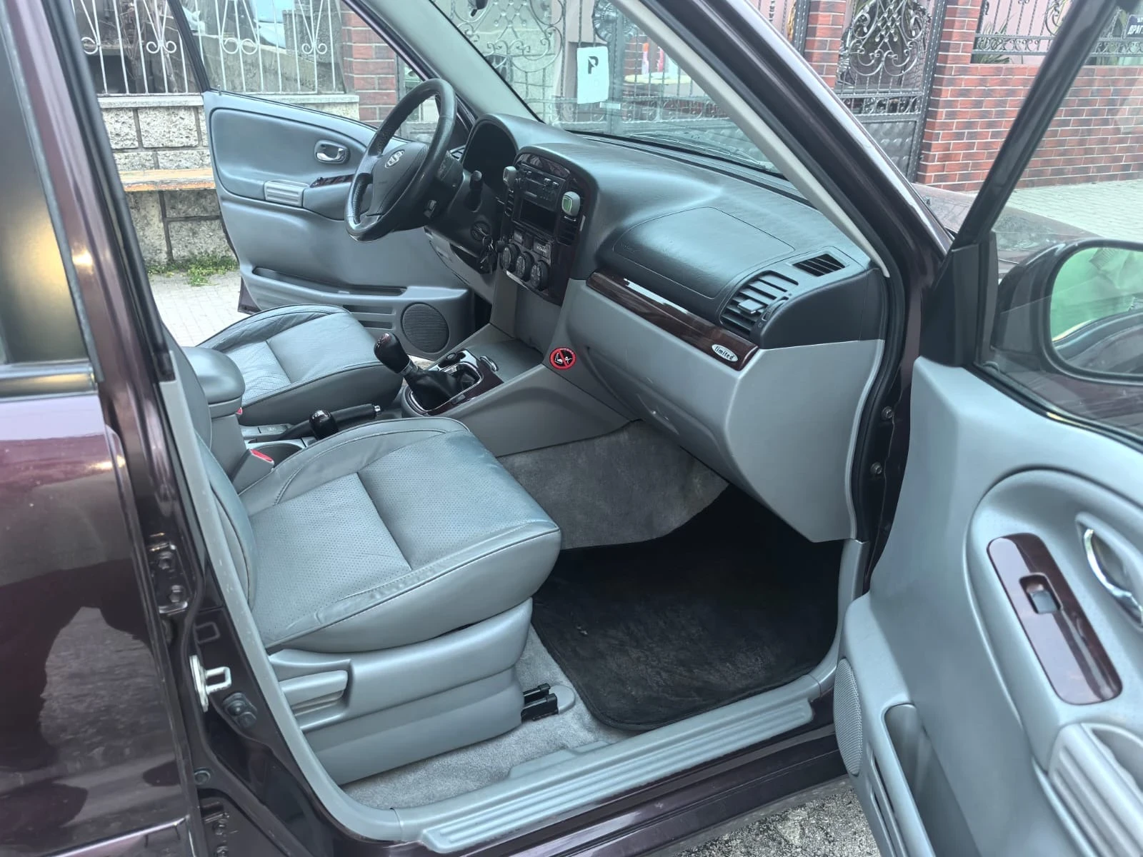 Suzuki Grand vitara 2.7, снимка 11 - Автомобили и джипове - 53726882