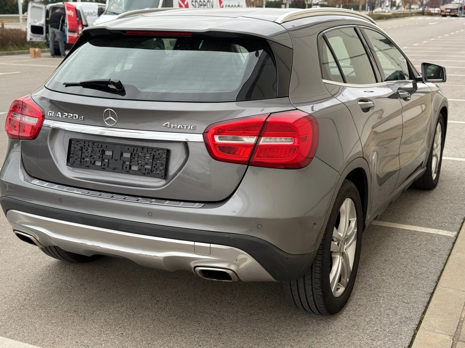 Mercedes-Benz GLA 220 AMG-Optic+ 4Matic+ 177kc+ Carplay, снимка 5 - Автомобили и джипове - 53901319