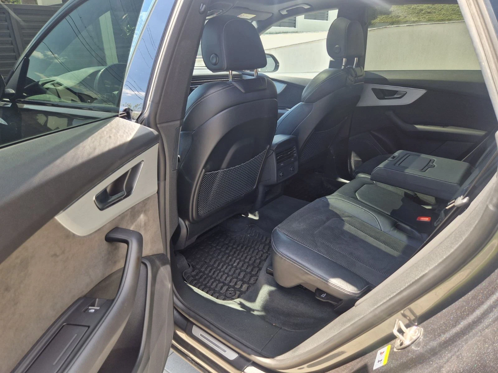 Audi Q8 Audi Q8 3.0 S-line, снимка 11 - Автомобили и джипове - 54315478