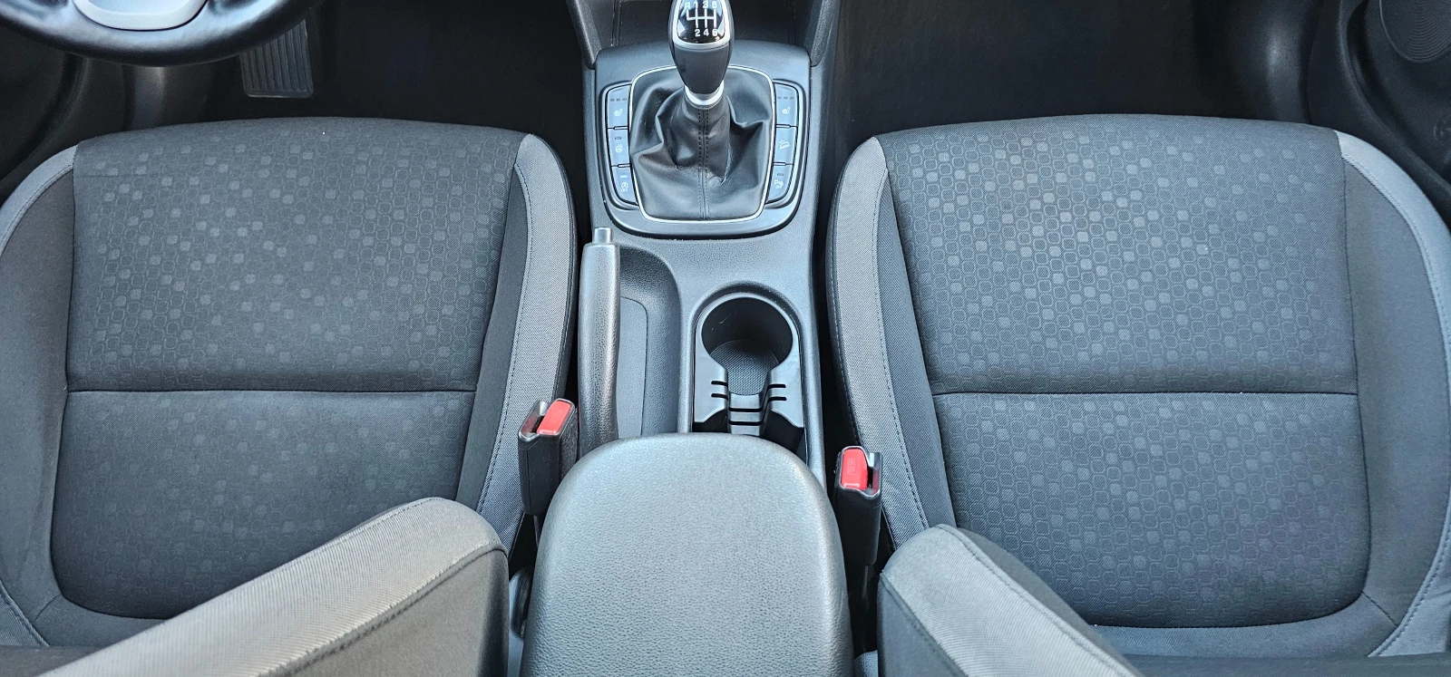 Hyundai Kona T-GDI , снимка 15 - Автомобили и джипове - 54905189